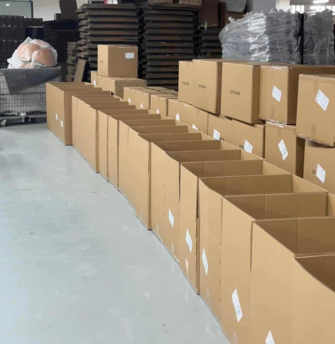 Gaming chair export packaging and shipping damage check for bulk orders
